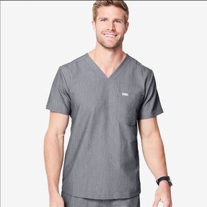 FIGS - Men’s Graphite Chisec- three-pocket scrub top